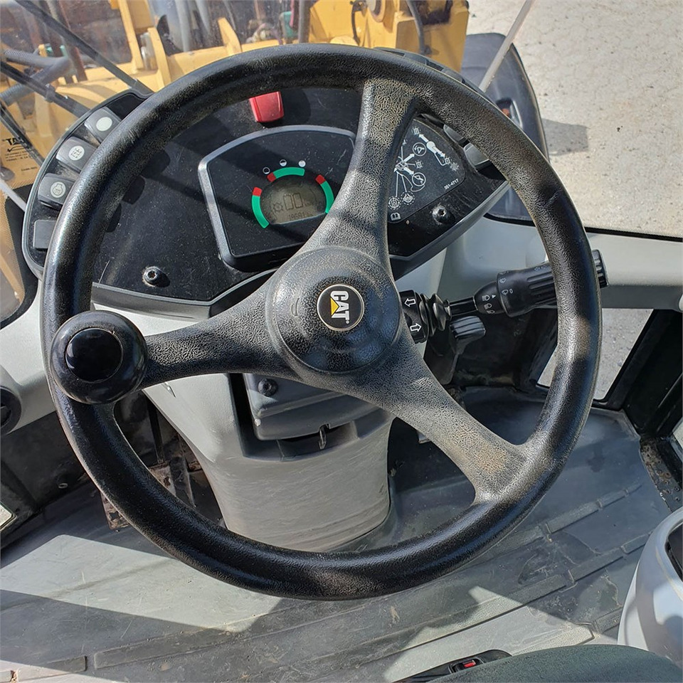 Chargeuse sur pneus Caterpillar 906 H2: photos 19