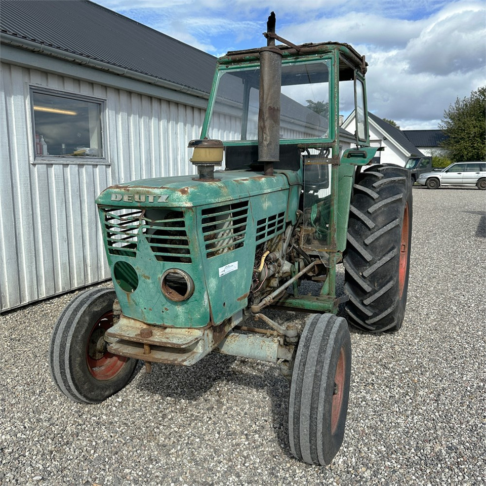 Deutz D 60 06 - Tracteur agricole: photos 3 Deutz D 60 06 - Tracteur agricole: photos 3