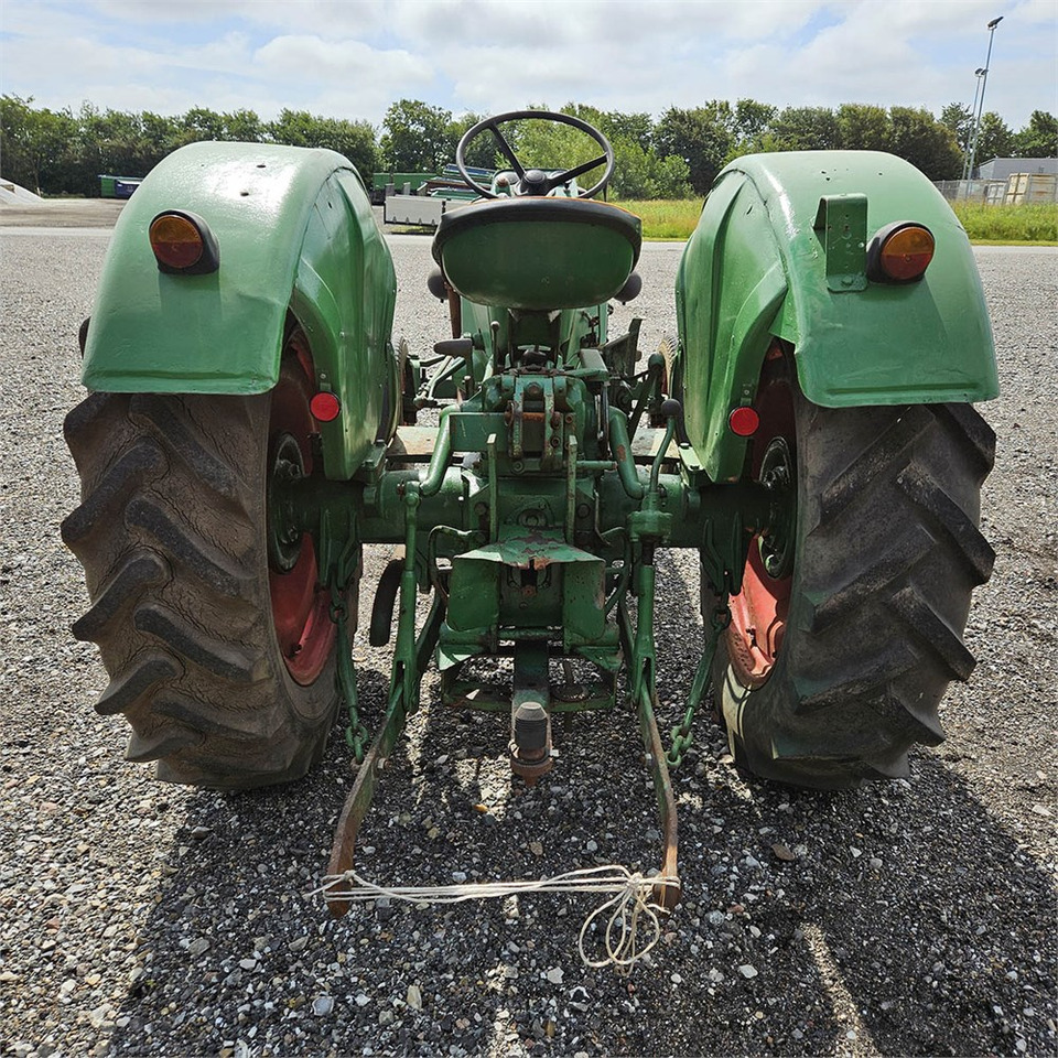 Deutz D4005 - Tracteur agricole: photos 5 Deutz D4005 - Tracteur agricole: photos 5