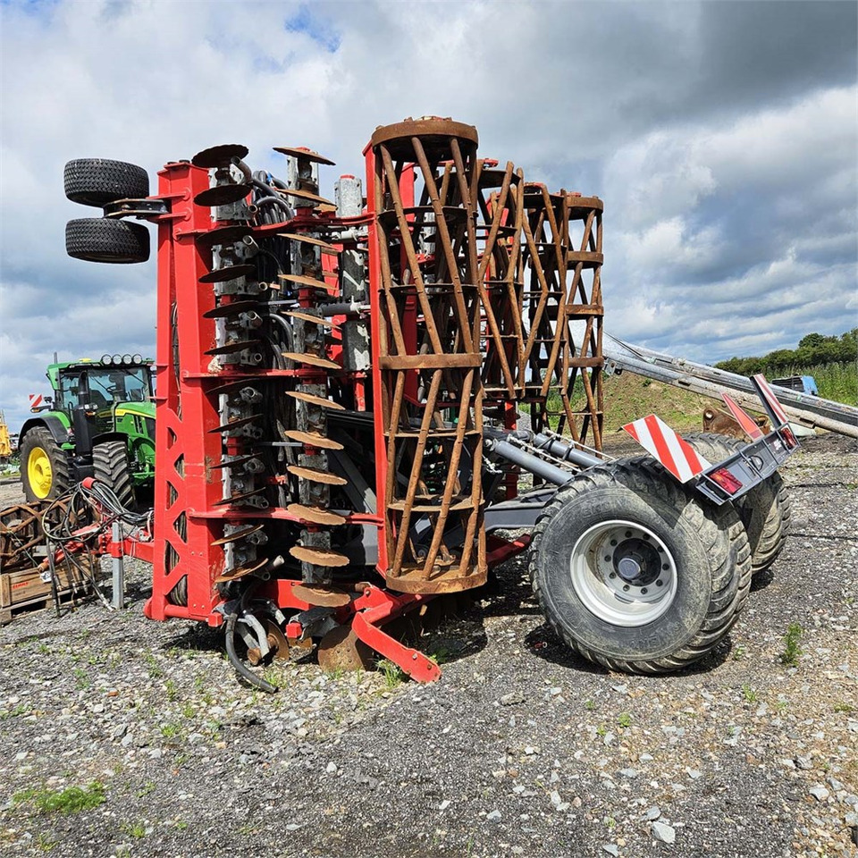 Evers Agro Toric 1200 - Epandeurs: photos 3 Evers Agro Toric 1200 - Epandeurs: photos 3