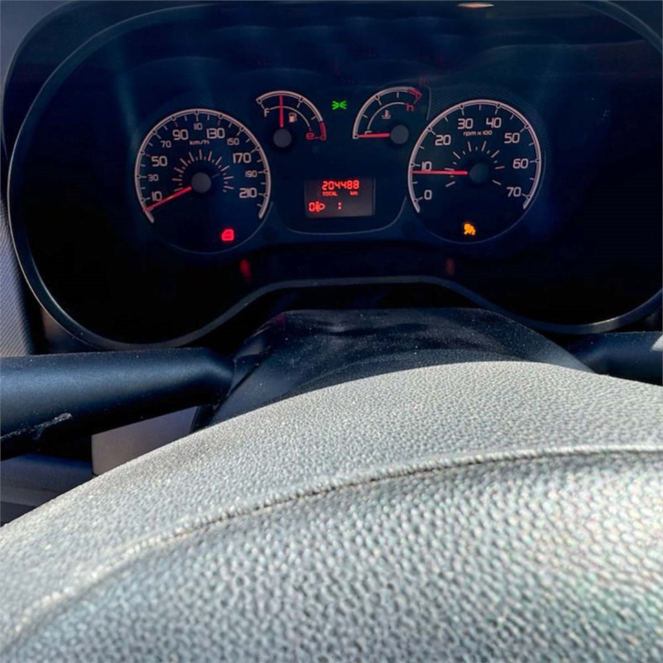 Fourgonnette Fiat Doblò Cargo 1.3 Mjt 90: photos 9