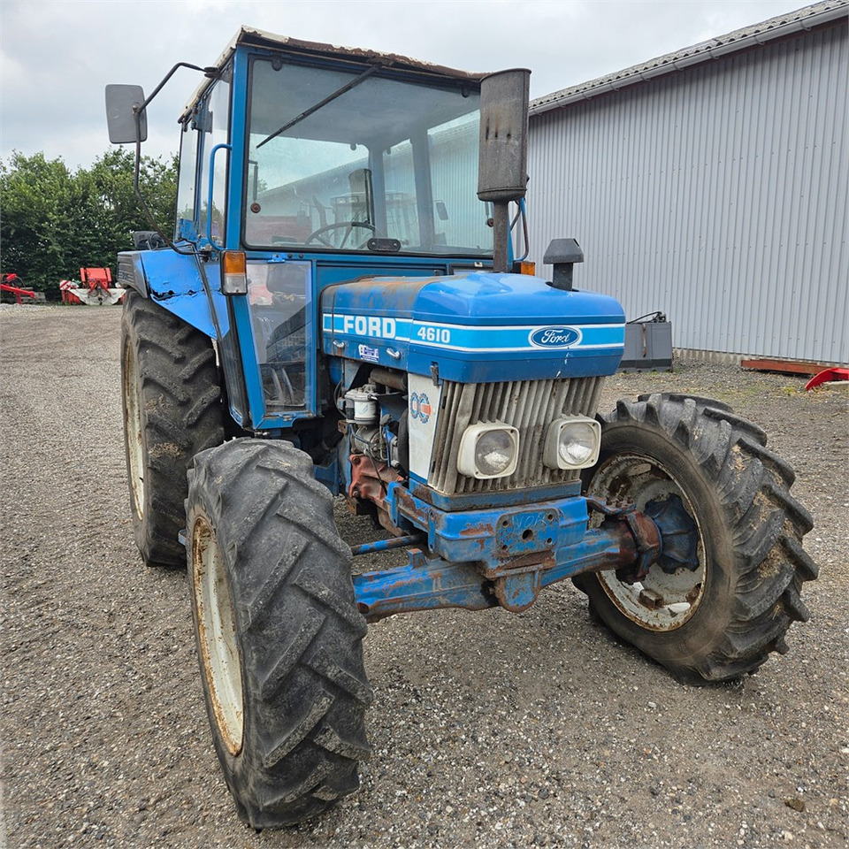Ford 4610 - Tracteur agricole: photos 2 Ford 4610 - Tracteur agricole: photos 2