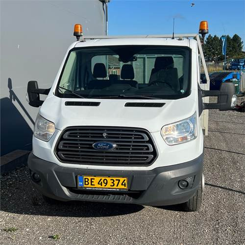 Ford Transit 2.0 Tdci - Camion plateau: photos 3 Ford Transit 2.0 Tdci - Camion plateau: photos 3