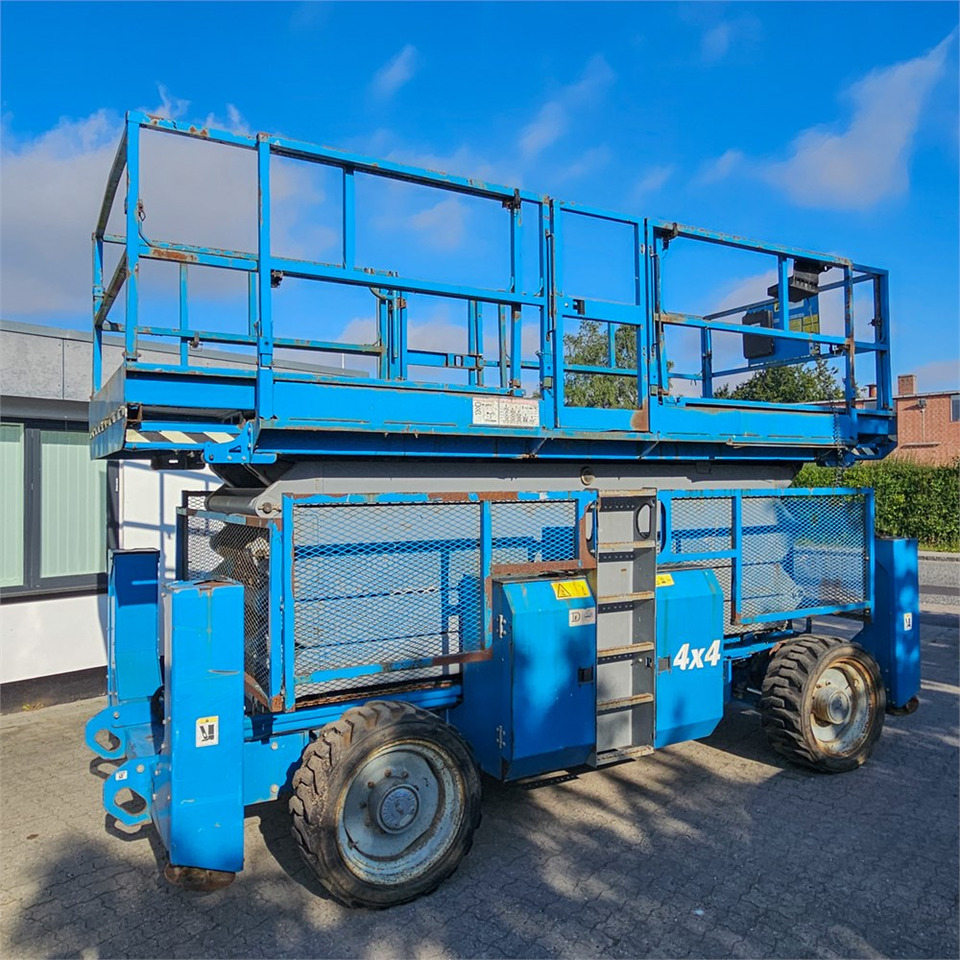 Genie GS-5390 - Nacelle ciseaux: photos 2 Genie GS-5390 - Nacelle ciseaux: photos 2