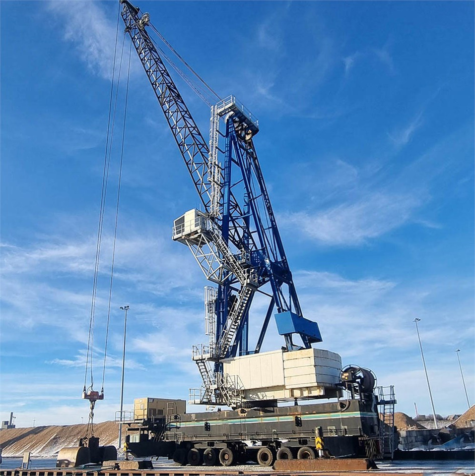 Gottwald HMK 360 E - Grue à tour: photos 1 Gottwald HMK 360 E - Grue à tour: photos 1