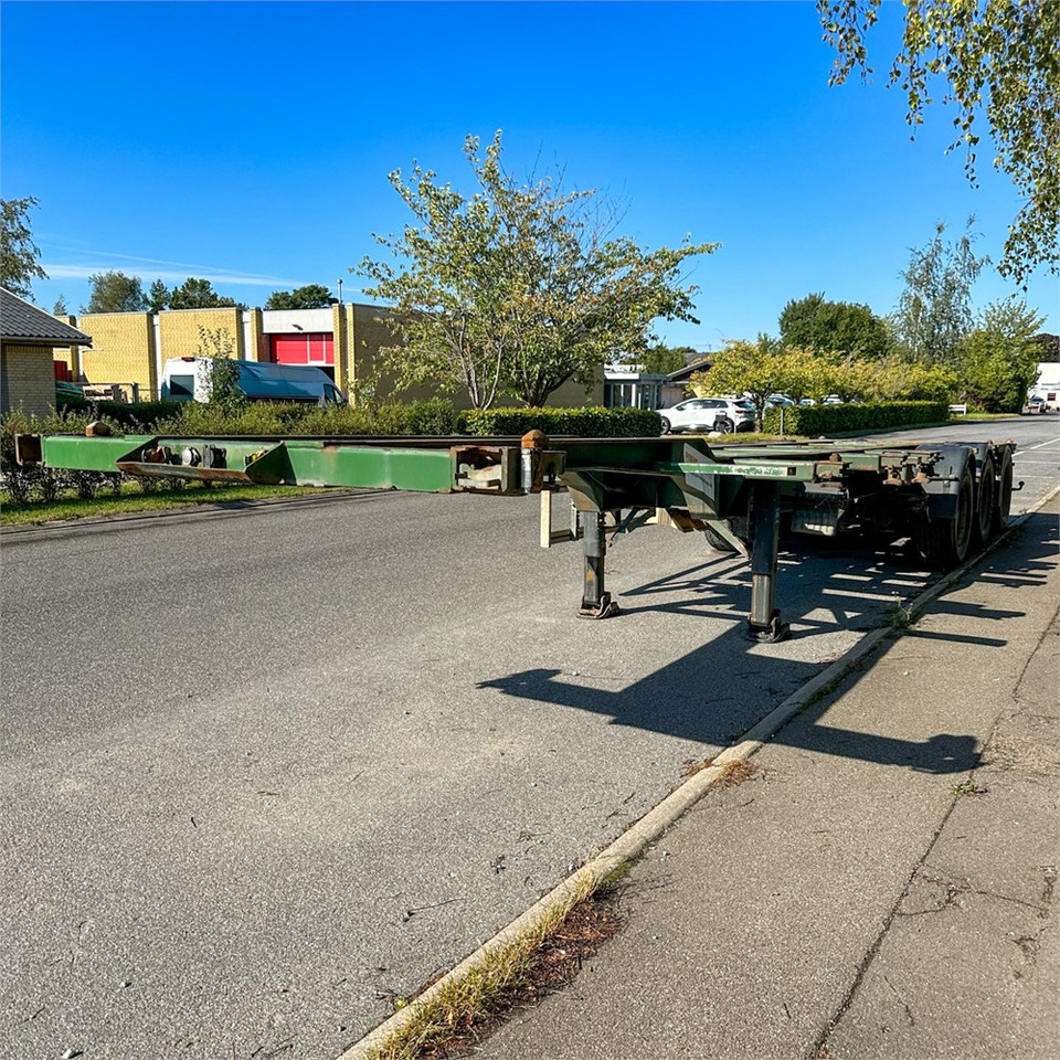 HFR 40 fods container trailer. - Remorque porte-conteneur/ Caisse mobile: photos 4 HFR 40 fods container trailer. - Remorque porte-conteneur/ Caisse mobile: photos 4
