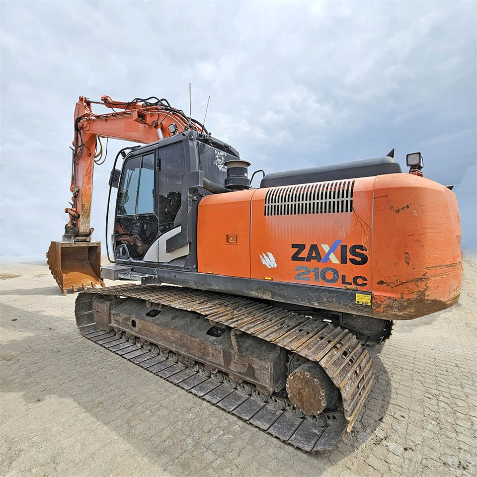 Hitachi ZX210 LC-5B - Pelle sur chenille: photos 1 Hitachi ZX210 LC-5B - Pelle sur chenille: photos 1