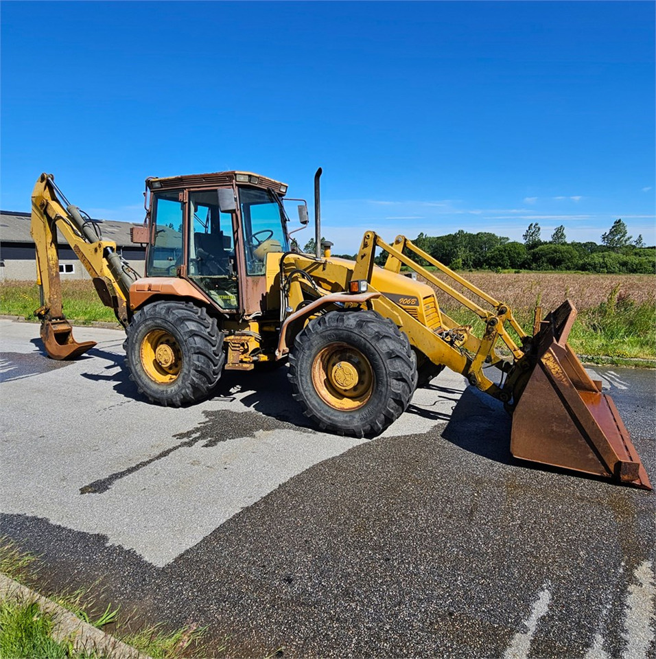 Hydrema 906 B - Tractopelle: photos 1 Hydrema 906 B - Tractopelle: photos 1