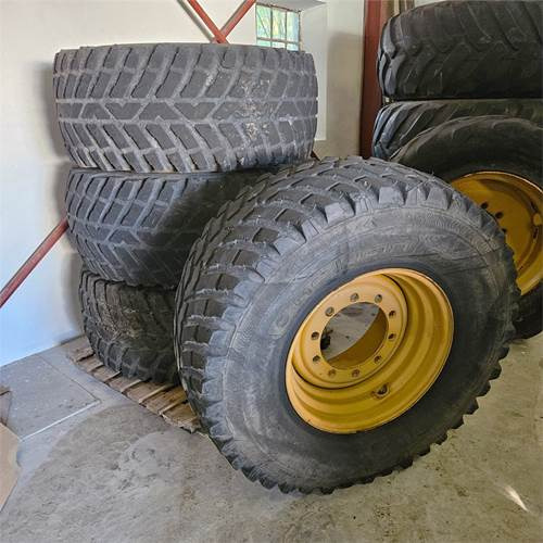 Hydrema Nokia 540/65R24 - Roue complète pour Engins de chantier: photos 1 Hydrema Nokia 540/65R24 - Roue complète pour Engins de chantier: photos 1