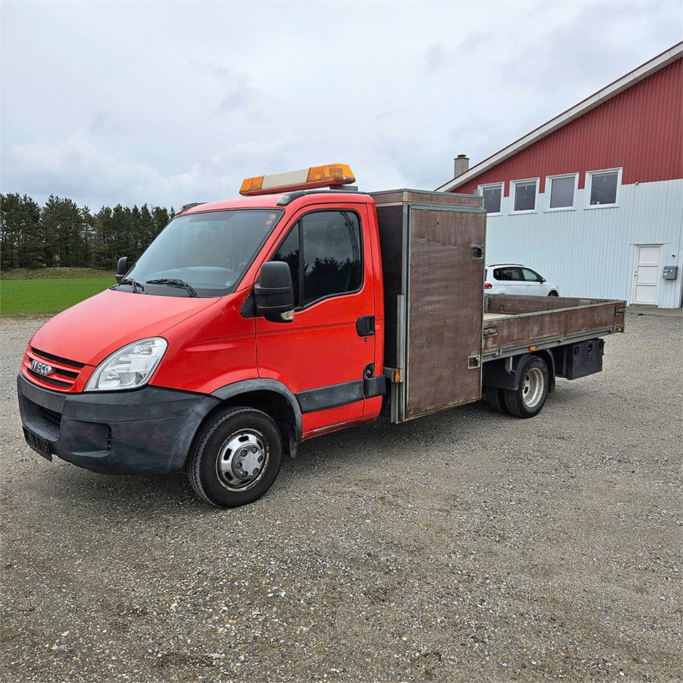 Iveco Stralis C35 - Camion plateau: photos 1 Iveco Stralis C35 - Camion plateau: photos 1