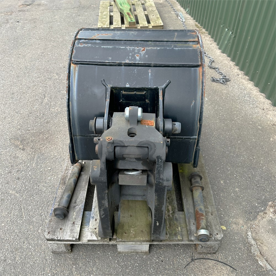 JCB Quick coupler - Godet pour pelle pour Engins de chantier: photos 5 JCB Quick coupler - Godet pour pelle pour Engins de chantier: photos 5