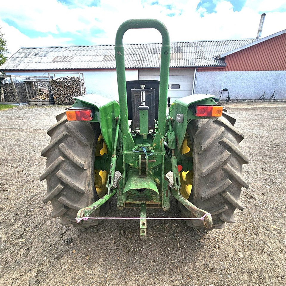 John Deere 1630 OU - Tracteur agricole: photos 4 John Deere 1630 OU - Tracteur agricole: photos 4