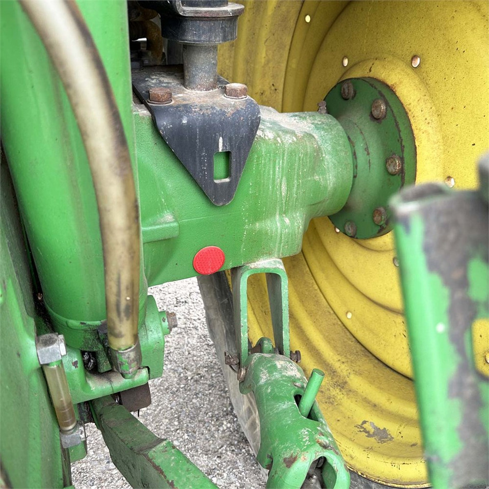 Tracteur agricole John Deere 7530: photos 32