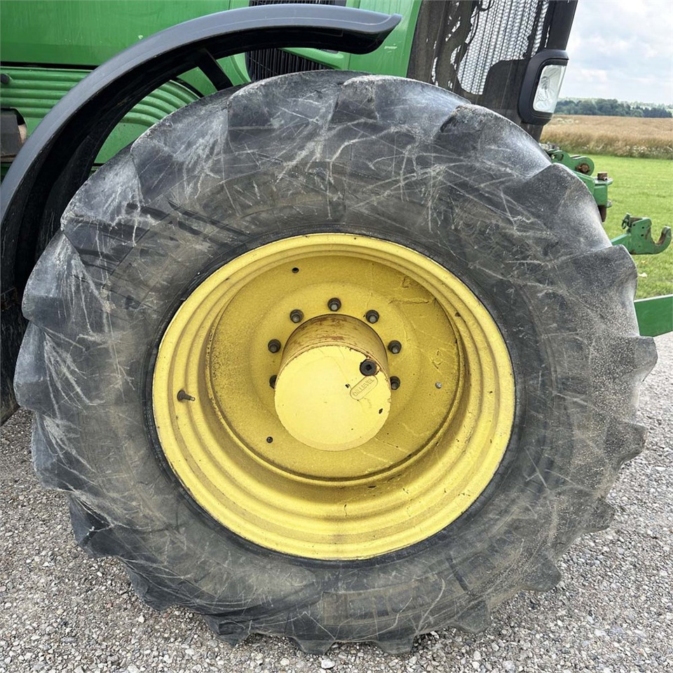 Tracteur agricole John Deere 7530: photos 46