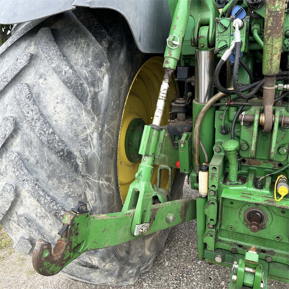 Tracteur agricole John Deere 7530: photos 30