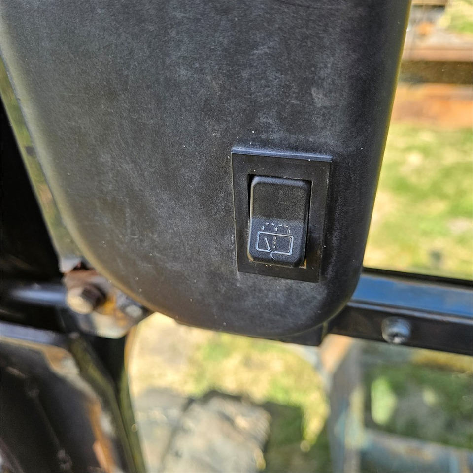 Mini pelle Komatsu PC 55 MR-3: photos 21 Mini pelle Komatsu PC 55 MR-3: photos 21