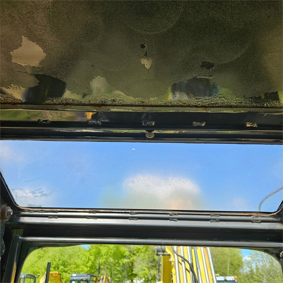 Mini pelle Komatsu PC 55 MR-3: photos 22 Mini pelle Komatsu PC 55 MR-3: photos 22