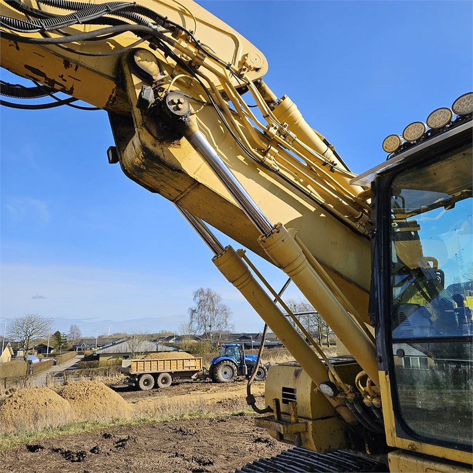 Pelle sur chenille Komatsu PC210: photos 28