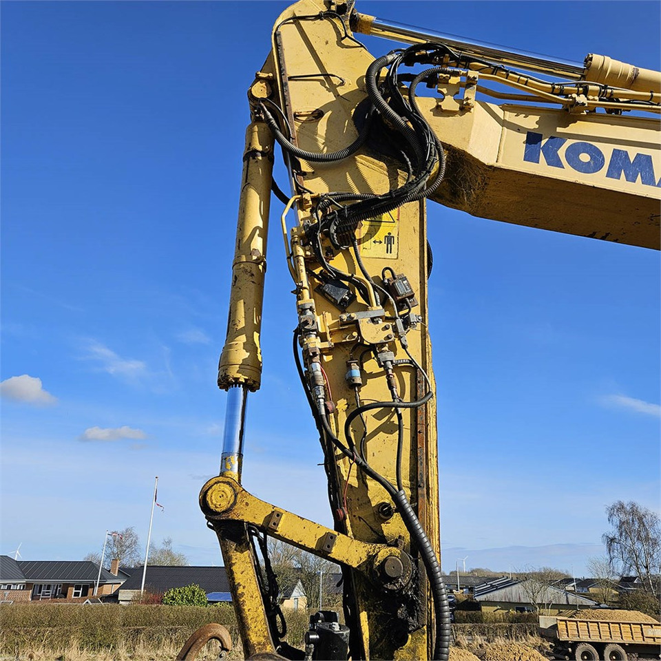 Pelle sur chenille Komatsu PC210: photos 30