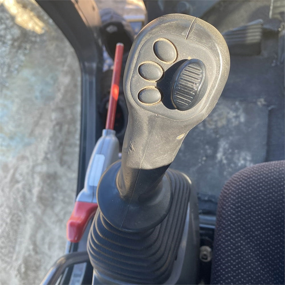 Pelle sur chenille Komatsu PC210 LC-8K: photos 15 Pelle sur chenille Komatsu PC210 LC-8K: photos 15