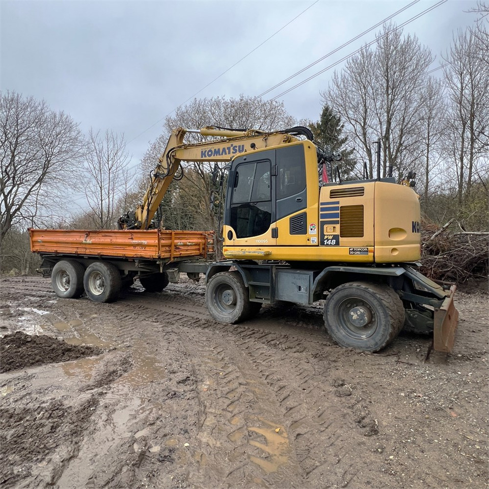 Komatsu PW148-10 - Pelle sur pneus: photos 4 Komatsu PW148-10 - Pelle sur pneus: photos 4