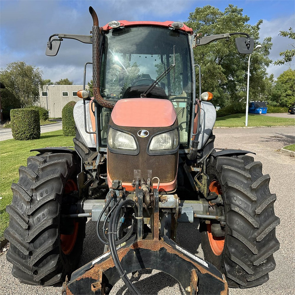 Kubota M 9540 2/4 WD - Tracteur agricole: photos 2 Kubota M 9540 2/4 WD - Tracteur agricole: photos 2