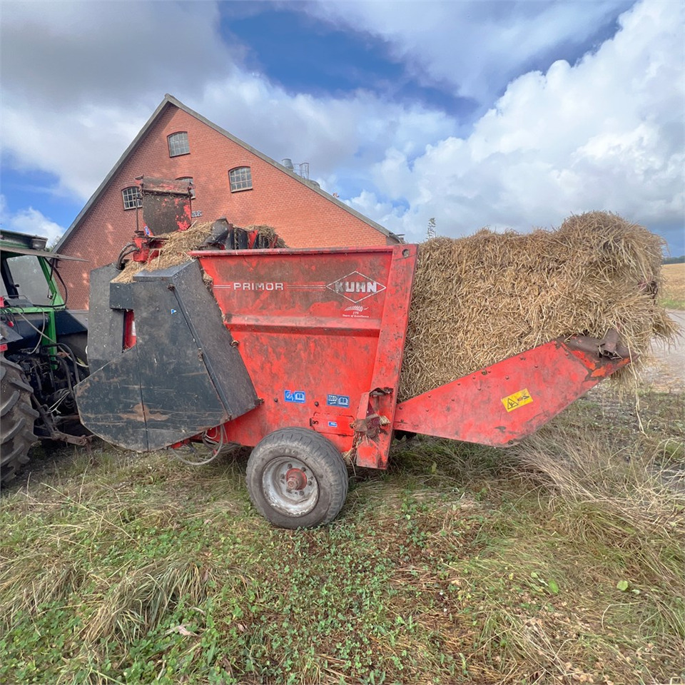 Kuhn Pri 3560 - Matériel d'élevage: photos 4 Kuhn Pri 3560 - Matériel d'élevage: photos 4