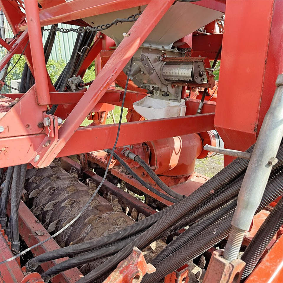 Semoir/ Planteuse Kuhn Venta TI 301: photos 13
