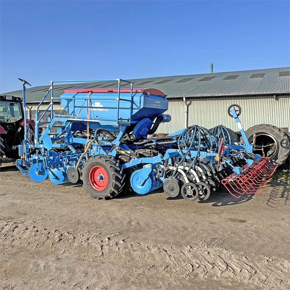 Lemken Compact Solitair 9HD - Semoir/ Planteuse: photos 4 Lemken Compact Solitair 9HD - Semoir/ Planteuse: photos 4