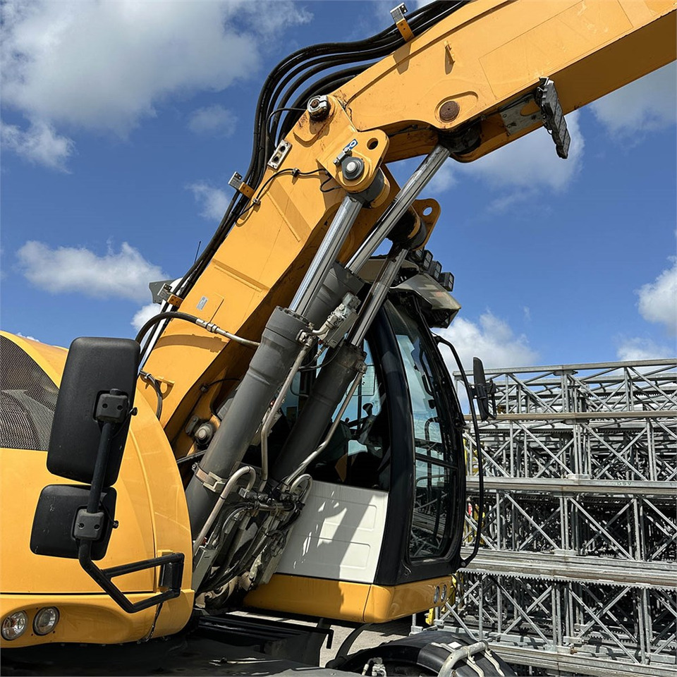 Liebherr A 918 Litronic en leasing occasion Liebherr A 918 Litronic: photos 29