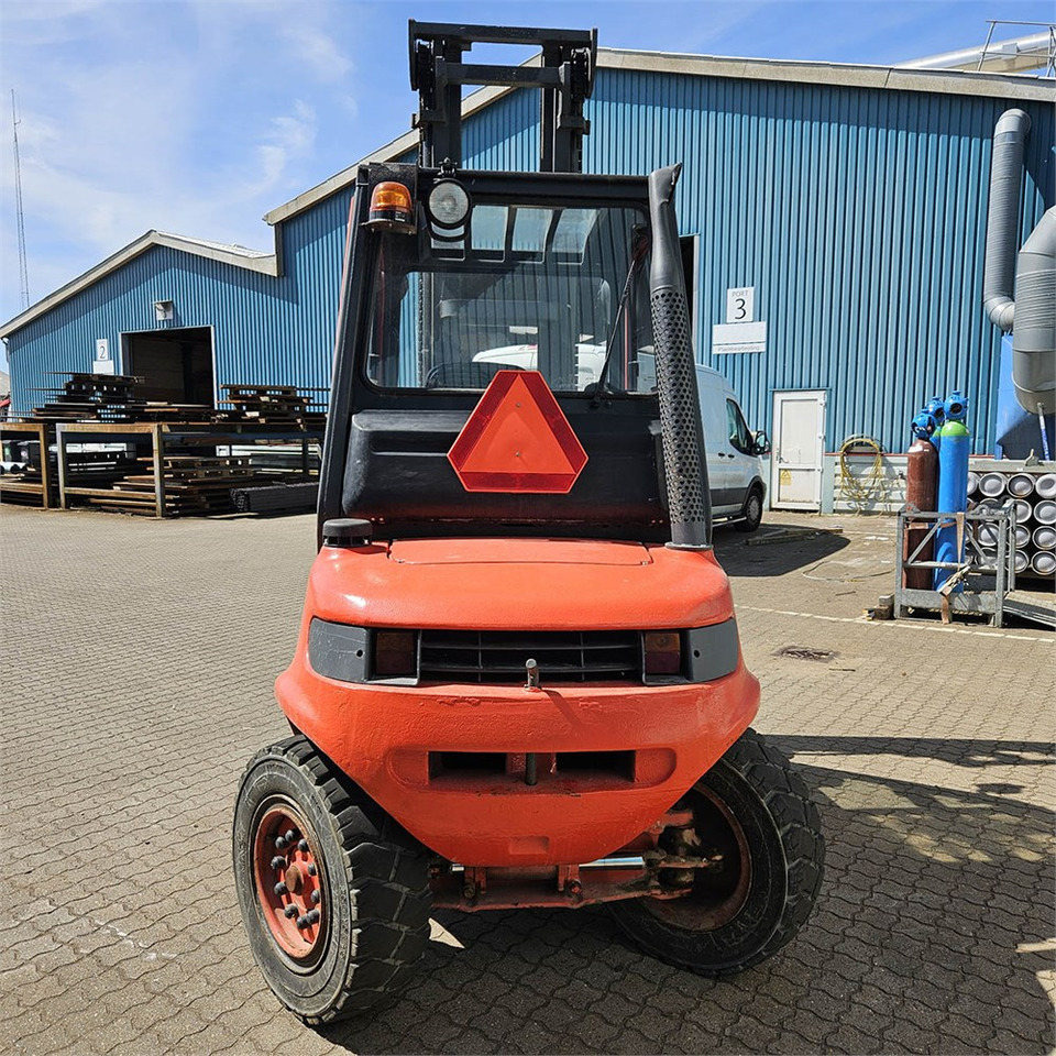 Linde H40D-04 - Chariot élévateur: photos 4 Linde H40D-04 - Chariot élévateur: photos 4