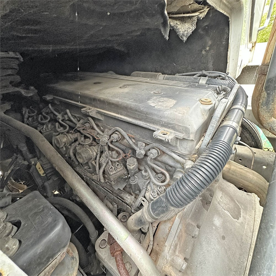 Camion plateau, Camion grue Mercedes Atego 1524 LL: photos 32