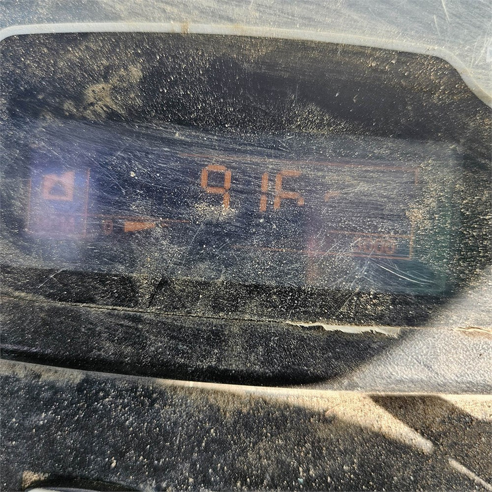 Mini pelle New Holland E26C: photos 17