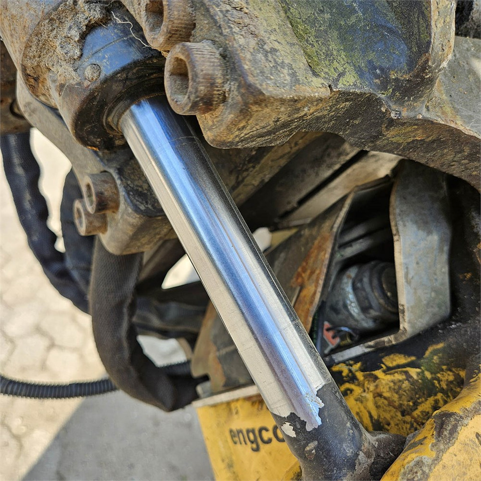 Mini pelle New Holland E26C: photos 29