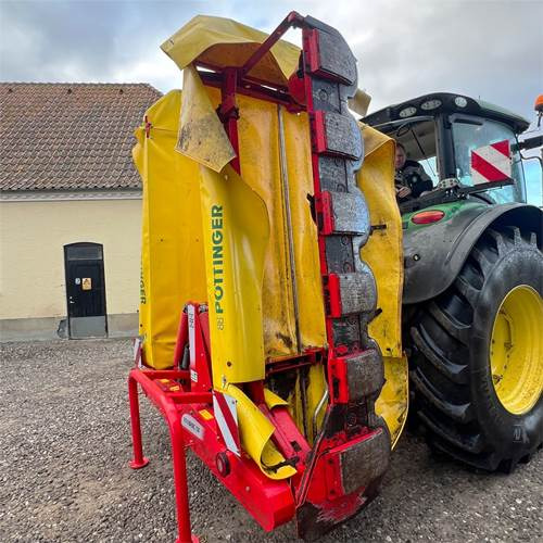 Pöttinger NovaDisc 730 / Novacat 261 Classic - Matériel de fenaison: photos 5 Pöttinger NovaDisc 730 / Novacat 261 Classic - Matériel de fenaison: photos 5