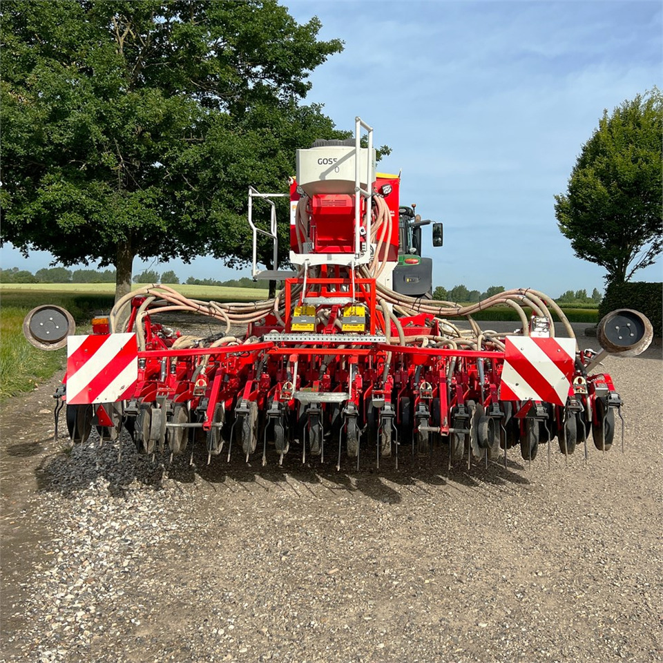 Pöttinger Terrasem C4 Fertilizer - Semoir/ Planteuse: photos 3 Pöttinger Terrasem C4 Fertilizer - Semoir/ Planteuse: photos 3