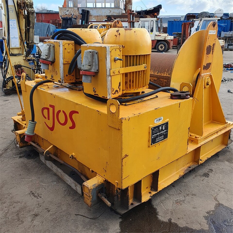 Schies Defries 5101 - Treuil pour Grue sur chenilles: photos 5 Schies Defries 5101 - Treuil pour Grue sur chenilles: photos 5