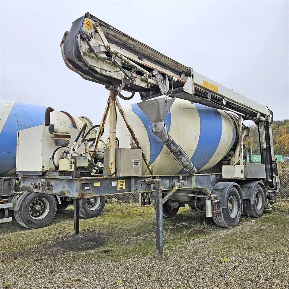 Schwing Stetter 10m3 - Semi-remorque malaxeur: photos 2 Schwing Stetter 10m3 - Semi-remorque malaxeur: photos 2