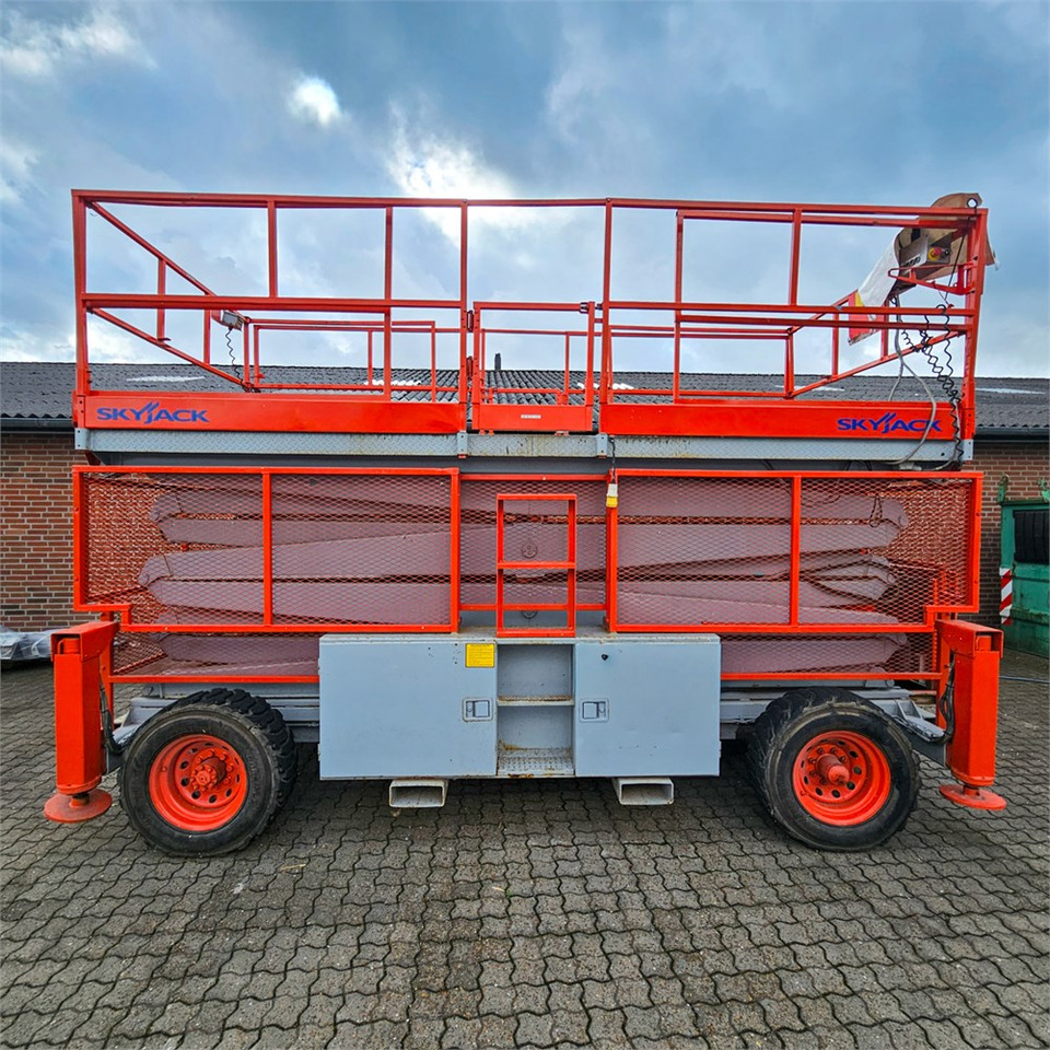 Skyjack SJ9250 - Nacelle ciseaux: photos 4 Skyjack SJ9250 - Nacelle ciseaux: photos 4