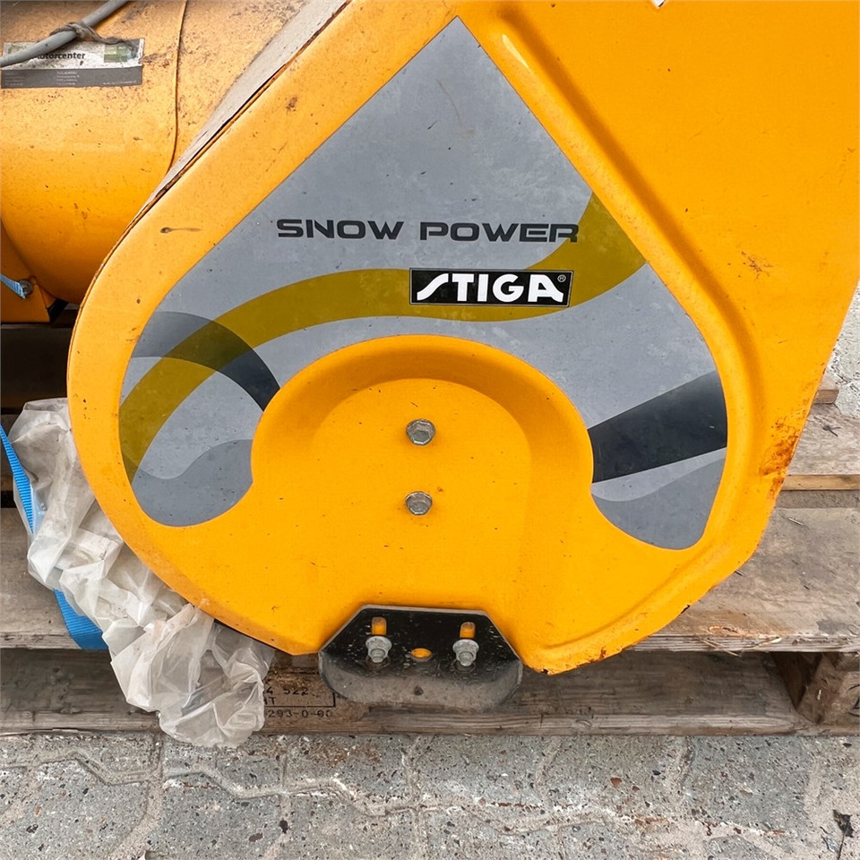 Souffleuse à neige Stiga Snow Power: photos 10