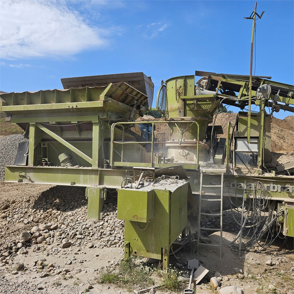 Svedala 2000 - Concasseur à cône: photos 2 Svedala 2000 - Concasseur à cône: photos 2