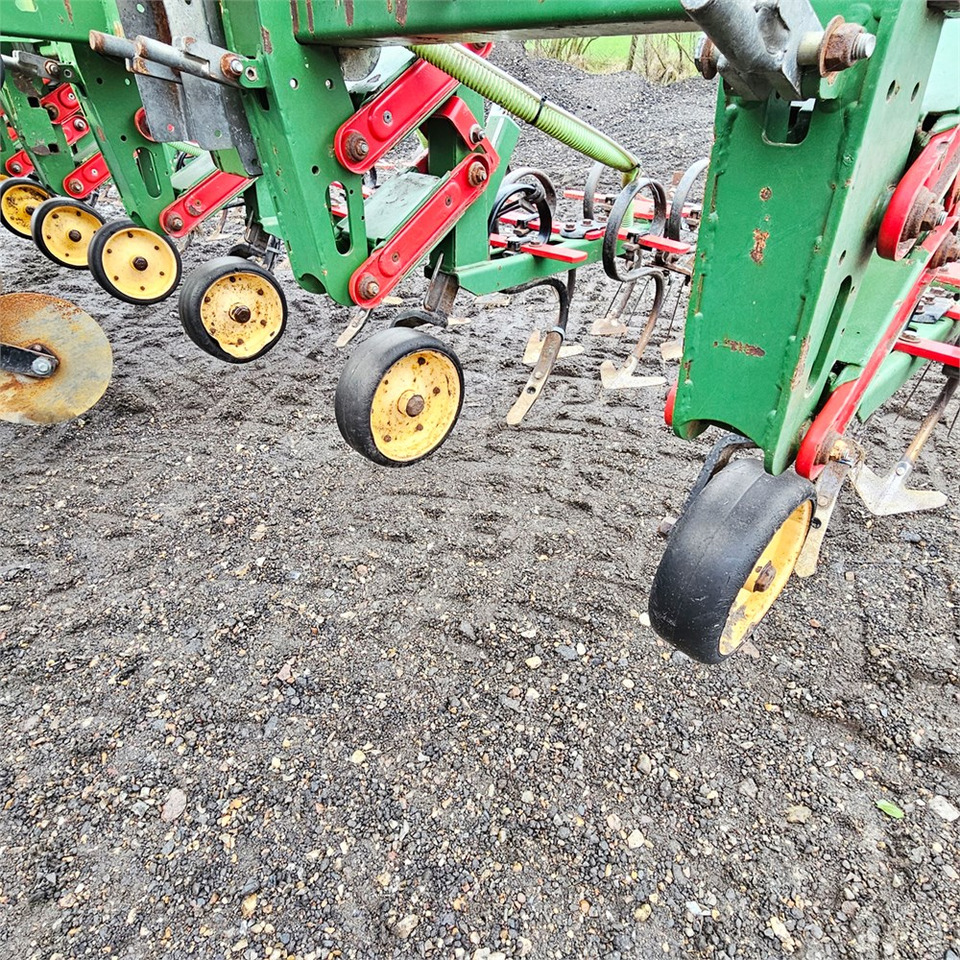 Semoir/ Planteuse Thyregod Tim - 8 rows: photos 7 Semoir/ Planteuse Thyregod Tim - 8 rows: photos 7