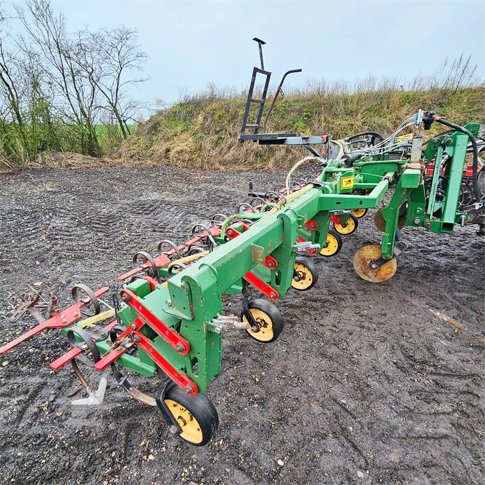 Thyregod Tim - 8 rows - Semoir/ Planteuse: photos 3 Thyregod Tim - 8 rows - Semoir/ Planteuse: photos 3