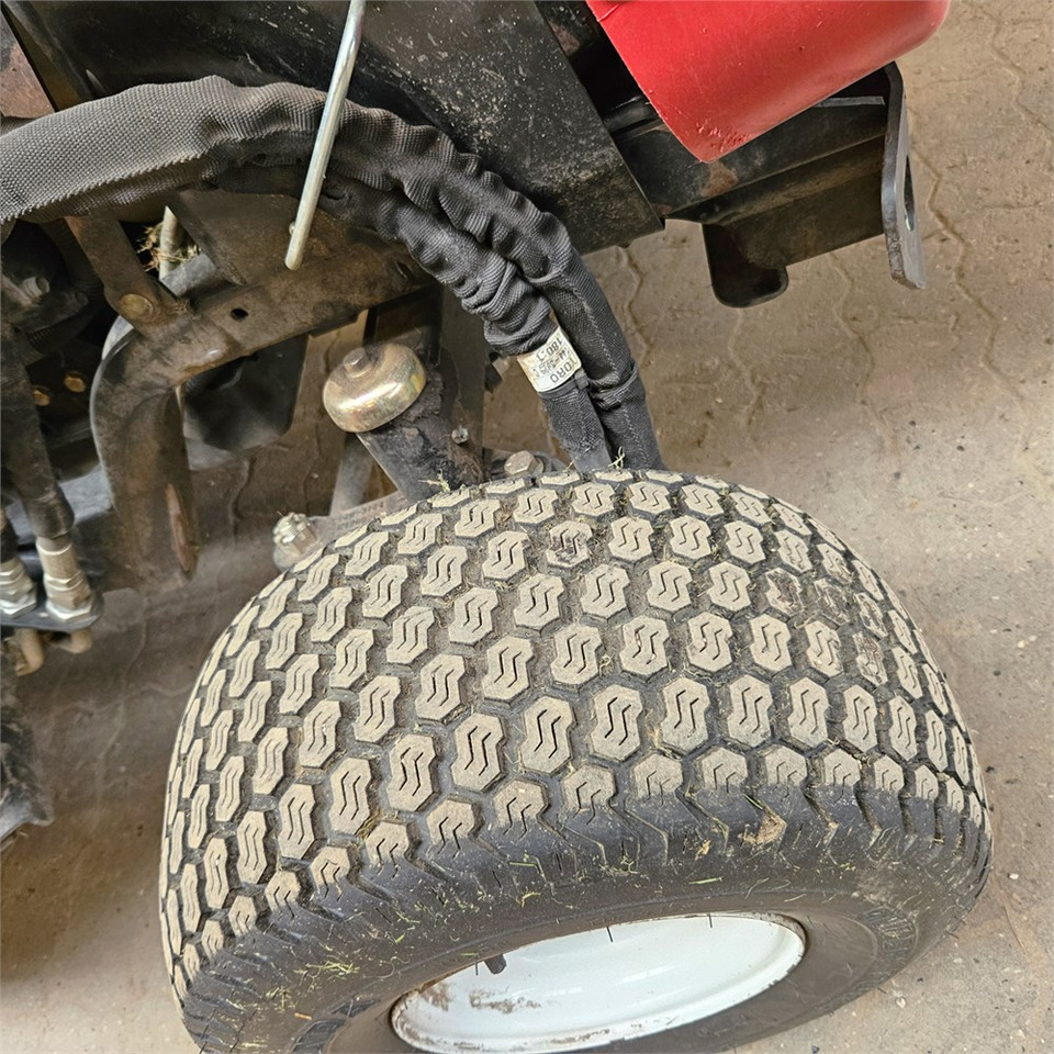 Motofaucheuse Toro 31975: photos 33 Motofaucheuse Toro 31975: photos 33