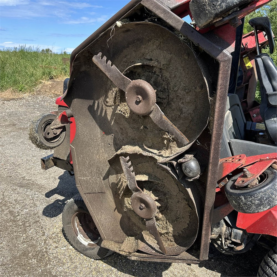 Motofaucheuse Toro Groundsmaster 4000-D: photos 21