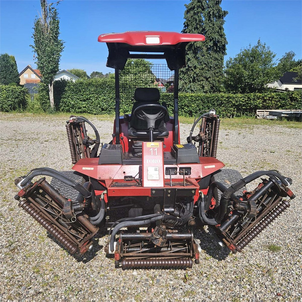 Toro Reelmaster 6700-D - Motofaucheuse: photos 2 Toro Reelmaster 6700-D - Motofaucheuse: photos 2