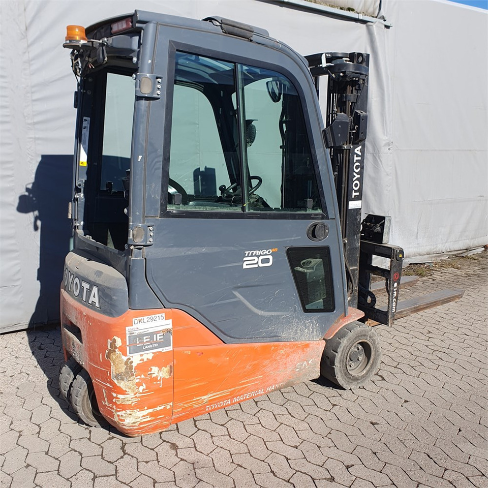 Chariot élévateur Toyota Traigo 20: photos 17