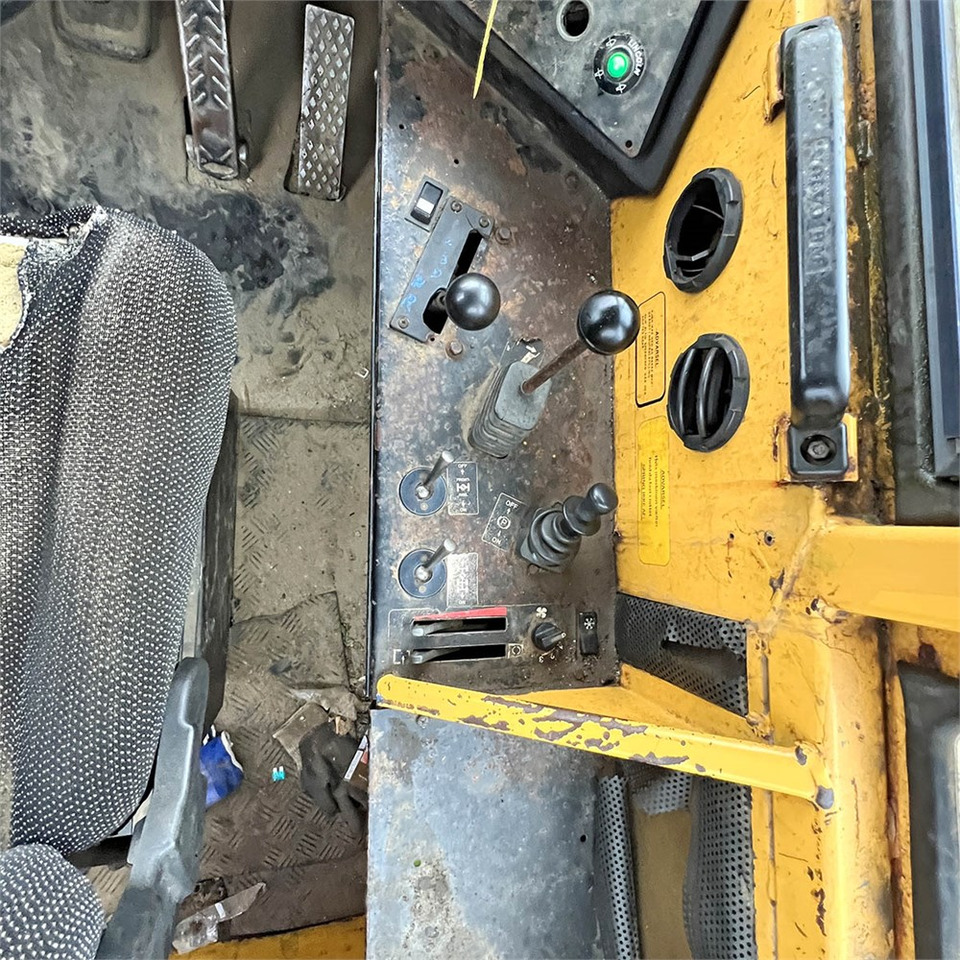 Tombereau articulé Volvo A20: photos 22