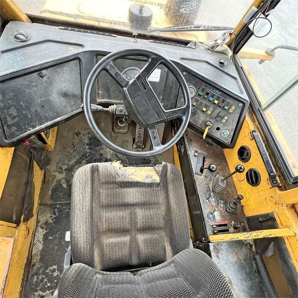 Tombereau articulé Volvo A20: photos 19