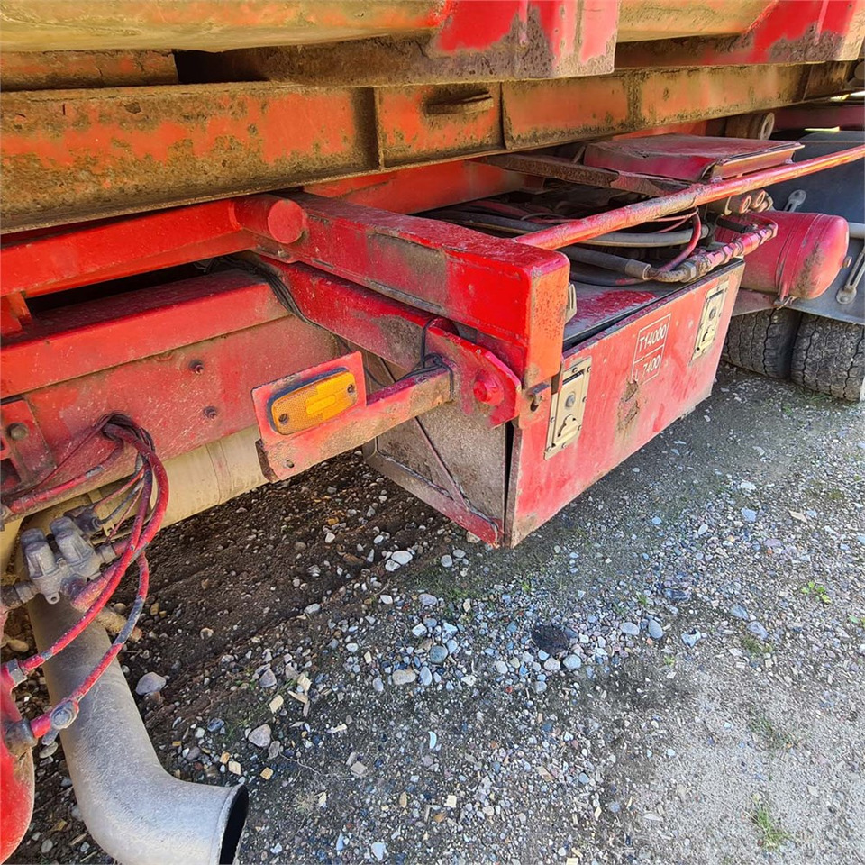 Camion - système de câble Volvo FL612: photos 25 Camion - système de câble Volvo FL612: photos 25